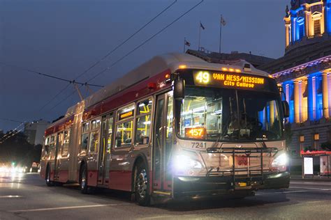 Video: New 60’ Trolley Buses Arrive in San Francisco | SFMTA