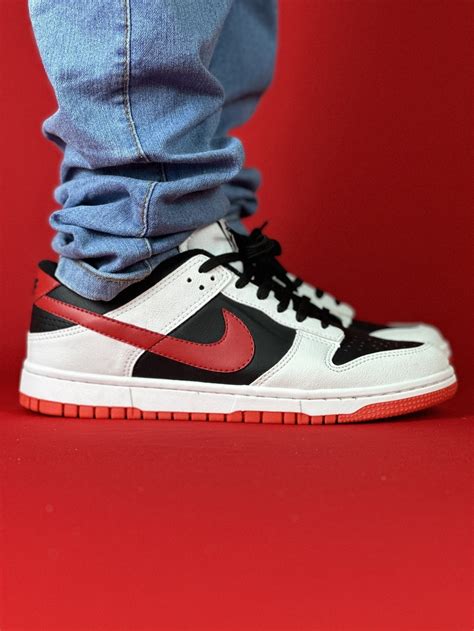 Tênis Nike Dunk Low Branco Vermelho e Preto