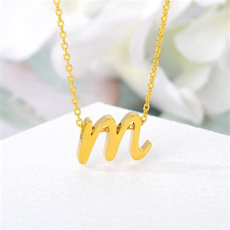 Collier Personnalis Lettre Initiale Minuscule Pour Femme Zymala