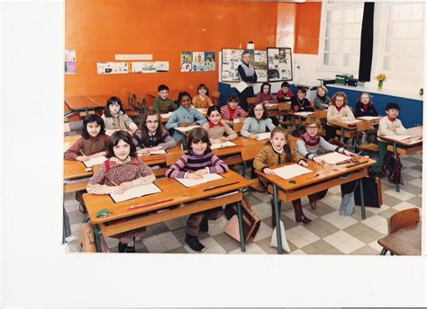 Photo De Classe Je Ne Sais Plus De 1980 ECOLE JULES FERRY Copains D