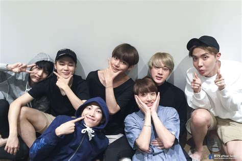 BTS: Hình tượng của những người trẻ trong thời đại mới - BlogAnChoi