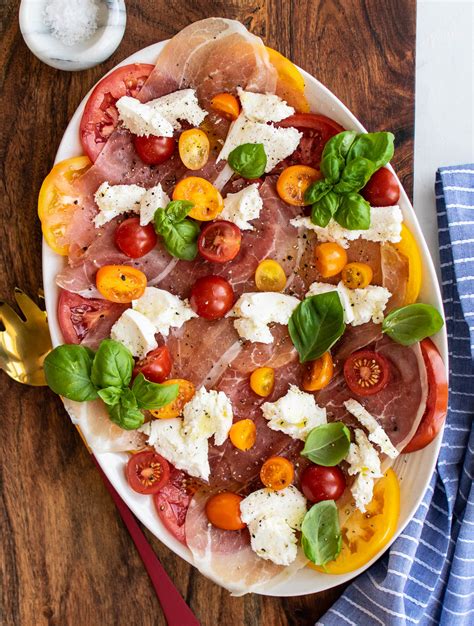 Caprese Salad With Prosciutto Carolyns Cooking