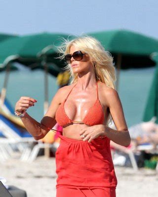 Victoria Silvstedt Busty Wearing An Orange Bikini On A Beach In Miami Porn Pictures Xxx Photos