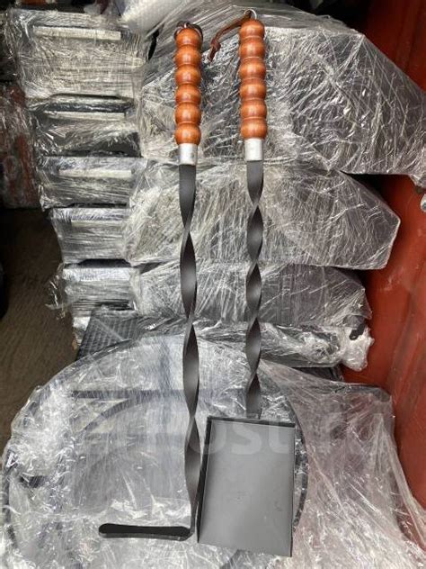 Совок и Кочерга для мангала, новый, в наличии. Цена: 1 500₽ во Владивостоке