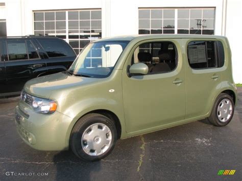 2010 Nissan cube colors