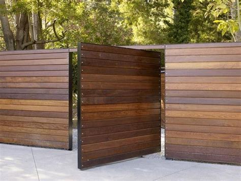 25 Amazing Modern Wood Fence Design Ideas For 2019 4 Modern Fence