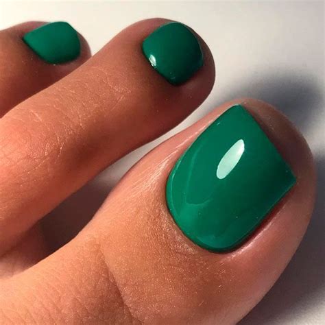 Amazing Toe Nail Colors To Choose For Next Season Artofit