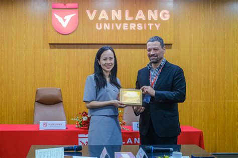 USJ Signs Memorandum of Understanding With Van Lang University in ...