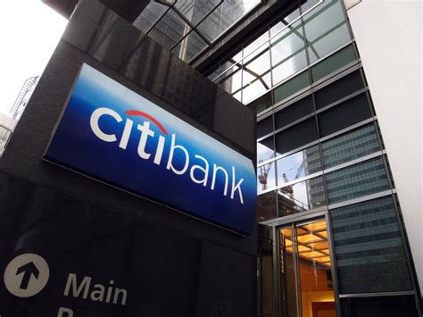 'I’m raising hell' fumes Citi Bank customer after branch closes account