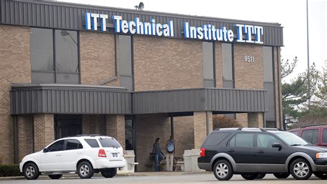 For Profit College Chain Itt Tech Ceases All Student Enrollment