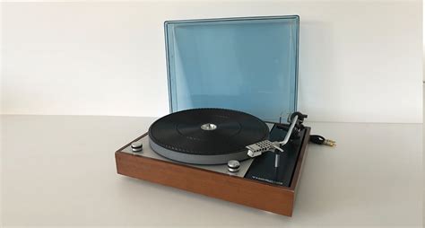 Thorens td150 Présentation Audio Acoustique platine vinyle