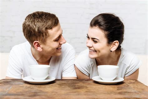 Abenteuerlustig So Klappt Sex Auf Dem Tisch Pille Danach