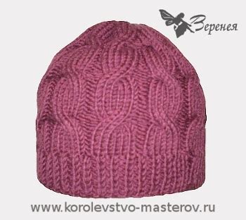 Женская шапка с косами