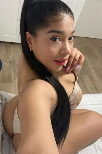 Sexy Latina Con Deseo De Conocerte Disponible