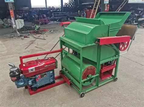 Affordable Peanut Picking Machine For Groundnut Harvesting