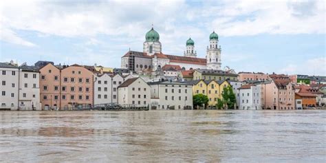 Wetter Meteorologe Warnt Vor Jahrtausend Hochwasser In Deutschland