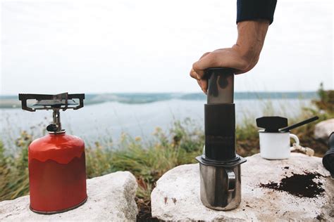 6 Quick And Easy Ways To Make Coffee While Backpacking — Into The