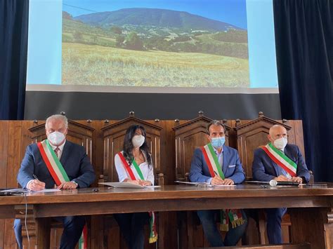 Firmata La Convenzione Per La Gestione Del Parco Del Monte Subasio