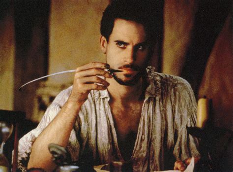 Download Joseph Fiennes as William Shakespeare Wallpaper | Wallpapers.com