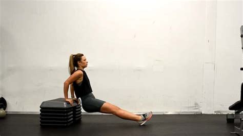 Single Leg Tricep Dips