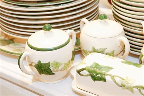 Franciscan "Ivy" Pattern Dinnerware | EBTH