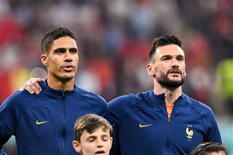 Edf Le Bel Hommage D Hugo Lloris Rapha L Varane Foot