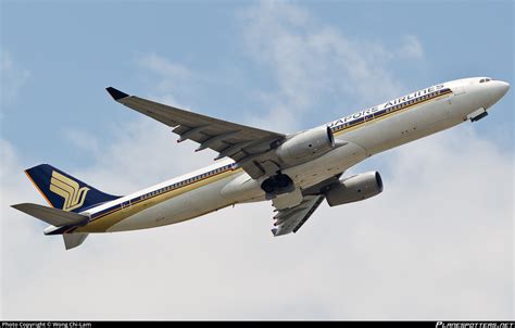 V Stj Singapore Airlines Airbus A Photo By Wong Chi Lam Id