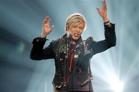 David Bowie Dobit E Vlastitu Ulicu U Parizu Novi List