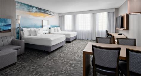 Courtyard By Marriott Edmonton Downtown | Explore Edmonton | Explore ...