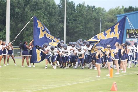 Long County outlasts Tattnall County 22-9 - The Journal Sentinel