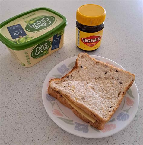 An Ode to a Vegemite Sandwich – Wondering Pilgrim