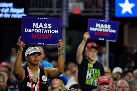 'Our community is terrified': Wisconsin immigrants brace for threat of