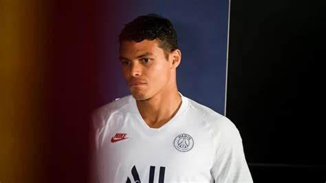 Mercato Psg Le Clan Thiago Silva Fait Une Norme R V Lation Sur Les