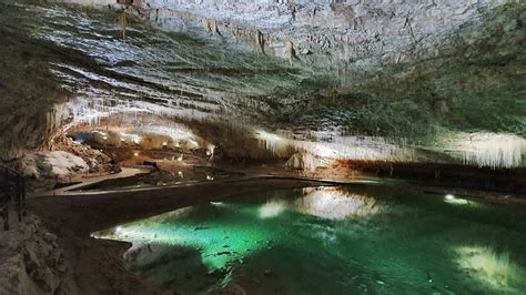 Grotte En Vercors La Grotte De Choranche Tourisme Saint Marcelin