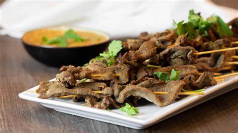 Beef Satay Recipe With Thai Peanut Sauce The Black Peppercorn