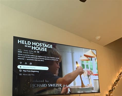 Stars of gunsmoke memories live on through classic TV reruns 11