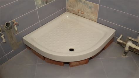 Как выбрать душевую кабину для людей с большим весом?