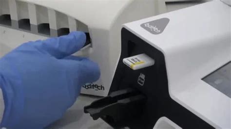 Fully Automatic Poct I Chroma Ii Immunoassay Analyzer For Laboratory