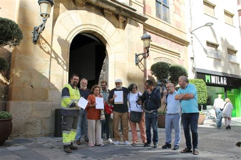 Tres Vecinos De Algeciras Piden Que Sean Localizados Sus Familiares