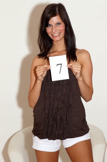 Megan Cox Czech 2010 ALS Model 7 Megan Cox High 0001 Porn Pic