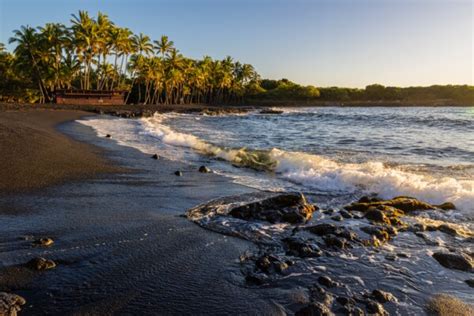 10 Big Island Beaches To Visit Now — Salt & Wind Travel