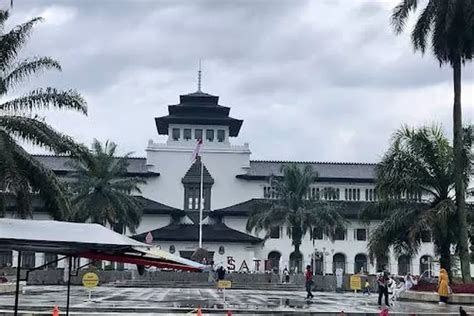 Fakta Baru Ternyata Ornamen Gedung Sate Bukan Berbentuk Tusuk Sate