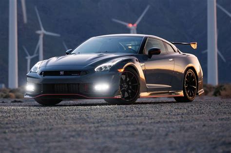 2024 Nissan GT R NISMO Prices Reviews And Pictures Edmunds