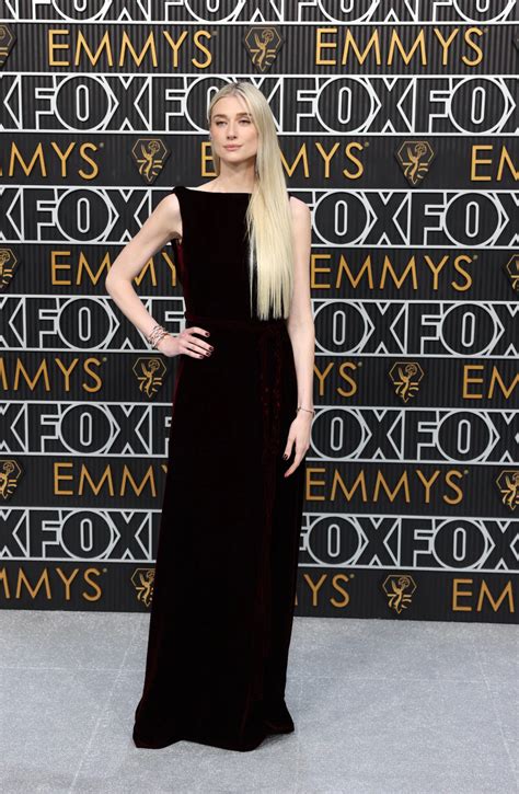 The 18 Best Dressed Stars at the 2024 Emmy Awards in 2024 | Nice ...