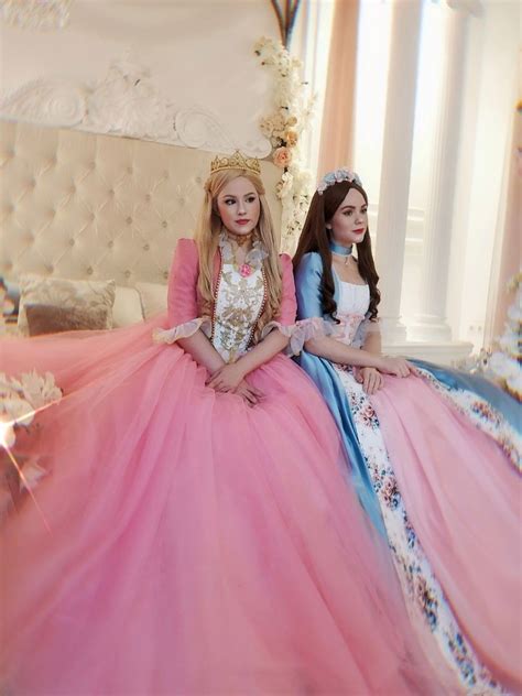 Barbie cosplay Princess and pauper Annaliese Erika | Barbie costume ...