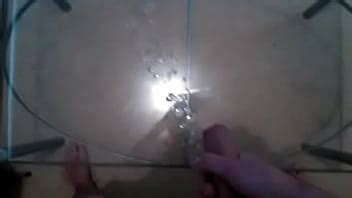 Me Corro En La Mesa XVIDEOS