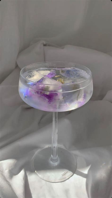 Pin by Mary on фиолетовое | Lavender aesthetic, Purple vibe, Purple ...