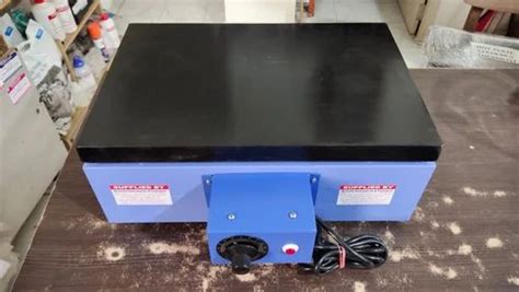 LABORATORY MAGNETIC STIRRER WITH HOT PLATE SUPPLIER HERENBA At Rs 2500 Backside Of Rakki