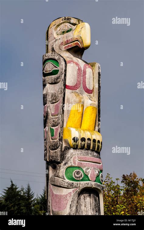 Killer Whale Totem Pole