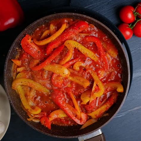 how to cook sausage peppers and onions in the oven